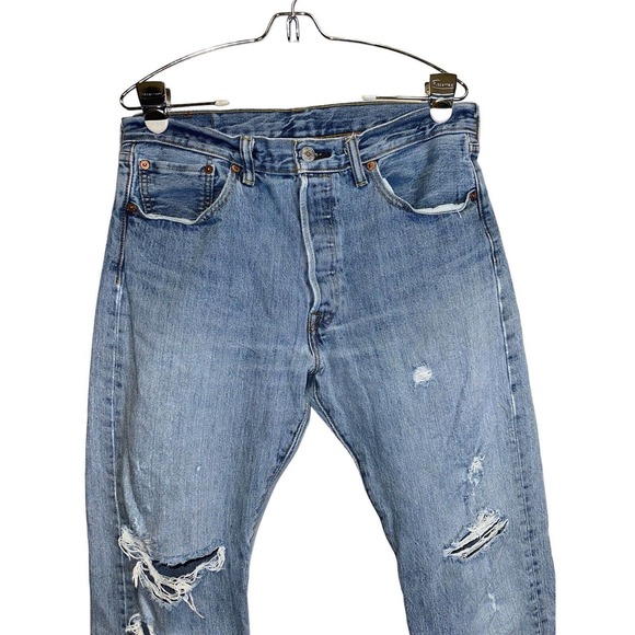 Levi's 501 Men Jeans 33x32 Denim Straight Button Fly Distressed Light Wash - Picture 2 of 9